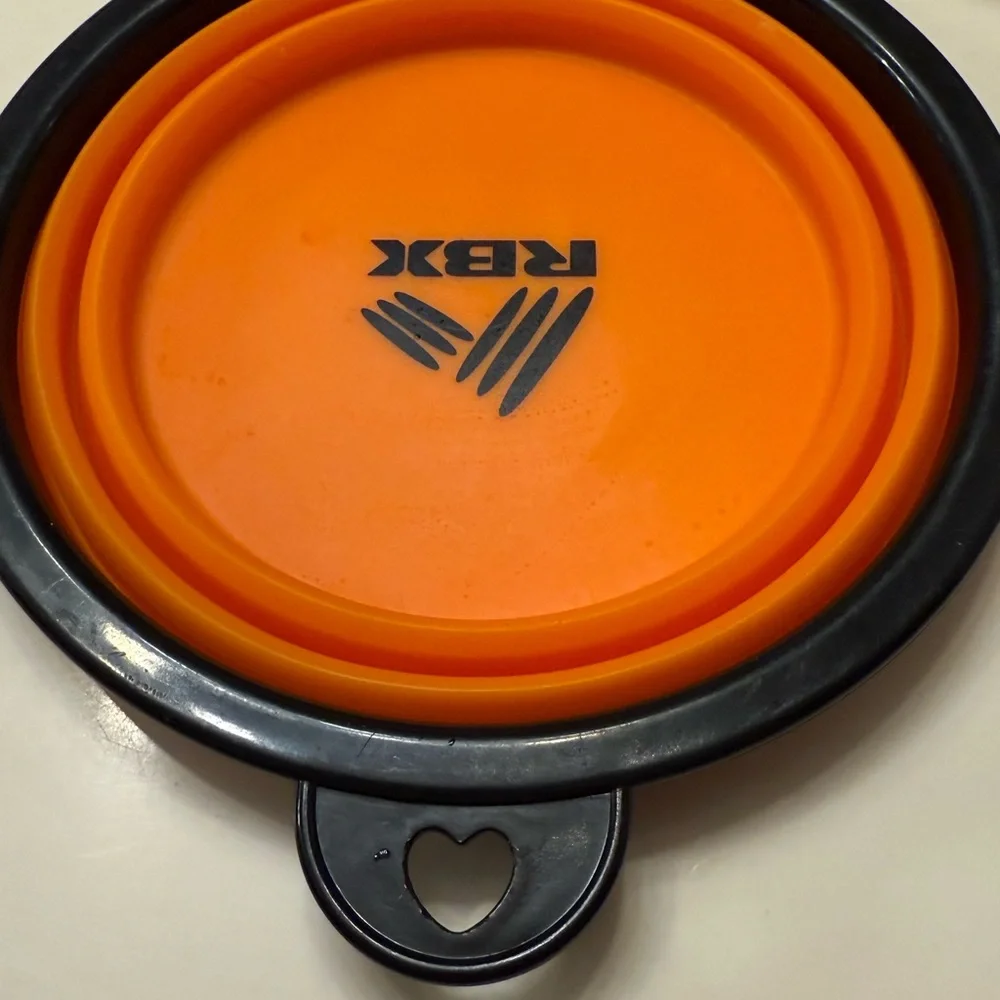RBX Bright Orange Portable & Collapsible Travel Bowl For Dogs & Cats - Like New!